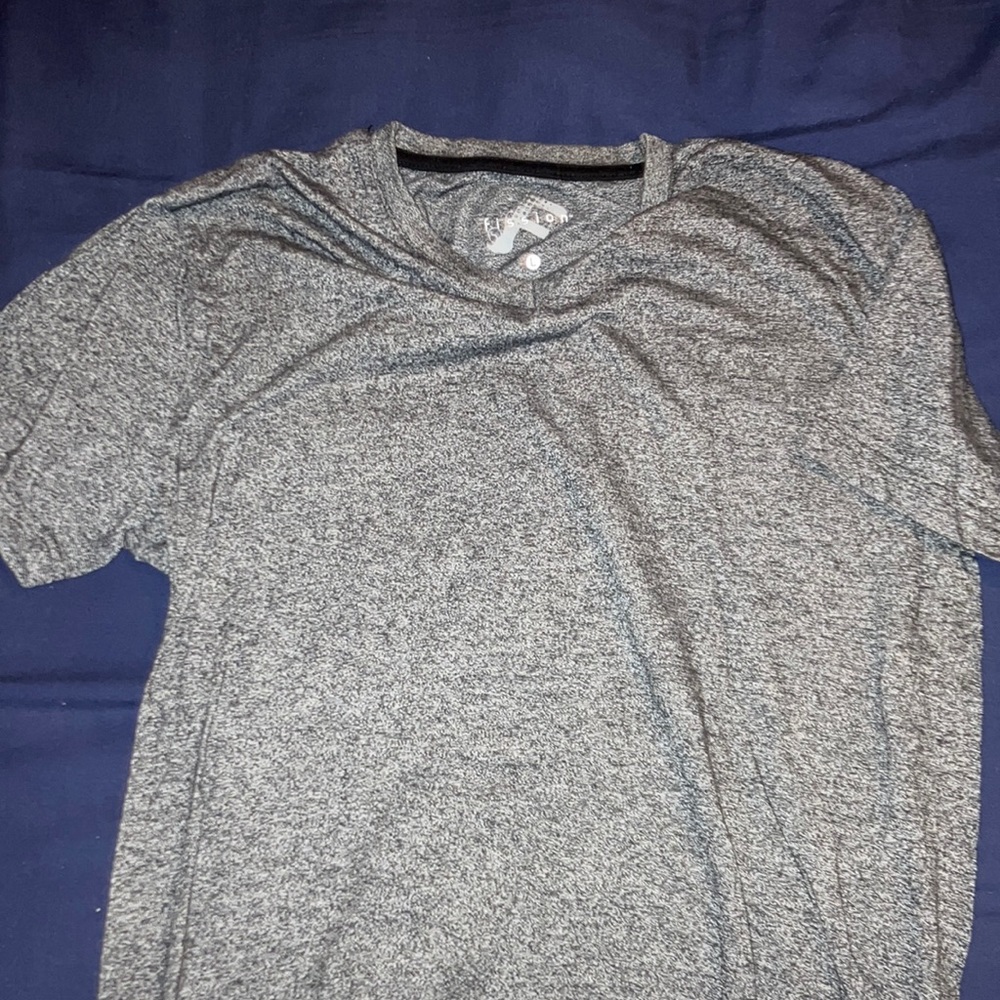 Fission tee GREY/BLACK  Large !!
